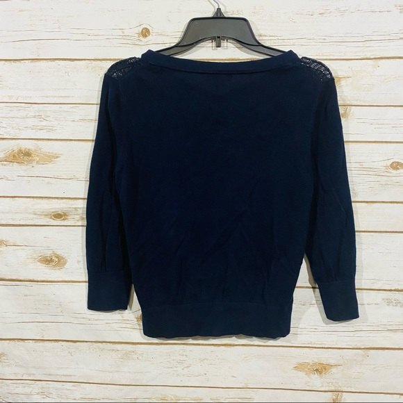 Tommy Hilfiger women’s navy button sweater size M - Picture 4 of 5